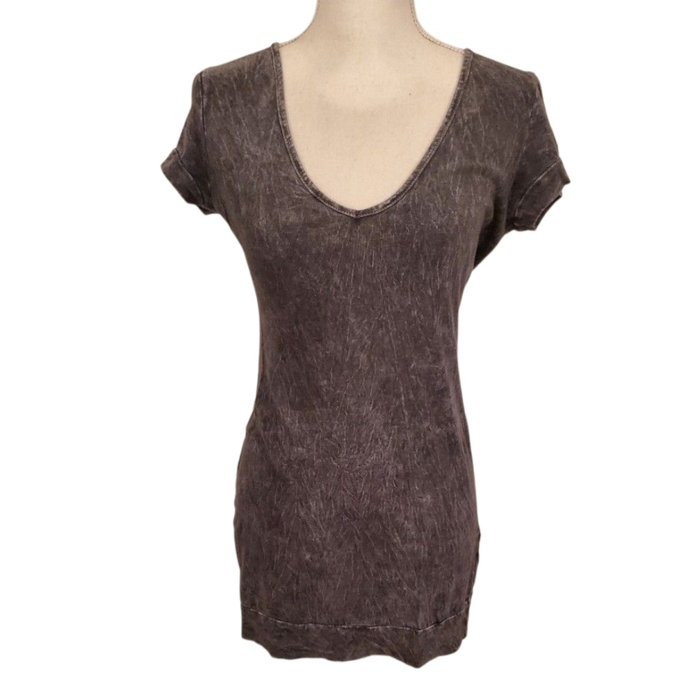 Ruby Charcoal Gray Mineral Wash Cutout Back Studded Tee V-neck Top Size L